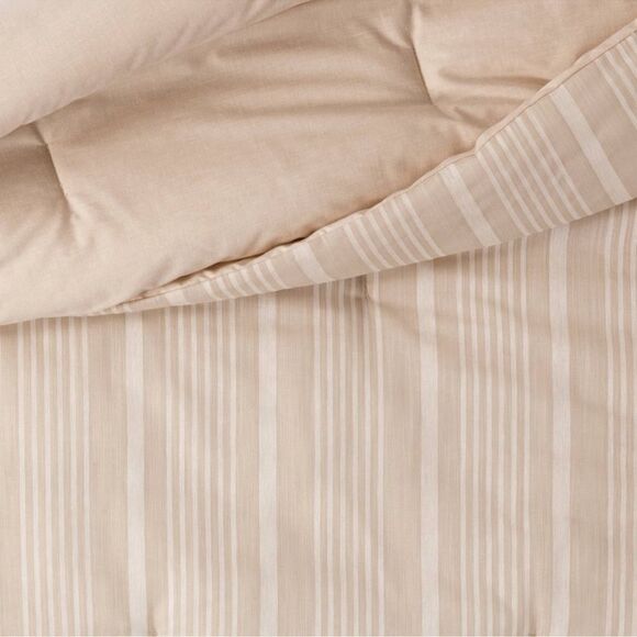 New Classic Stripe Comforter & Sham Set - Threshold sz Fill/Queen - Picture 5 of 9